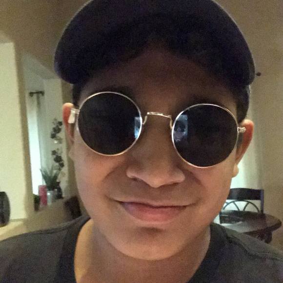 victor_cazarez